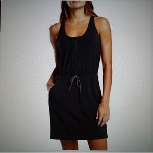 Athleta Expedition Travel Dress with built in shorts : Black : 4